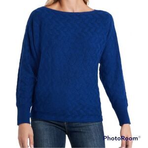 Vince Camuto blue Dolman Sleeve sweater NWOT. Small